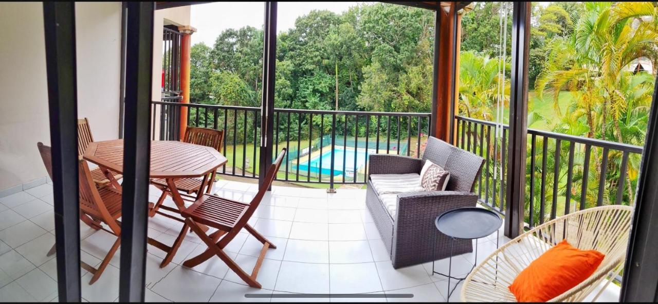 Appartement Cosy Dans Residence Avec Piscine Fort-de-France Exterior foto
